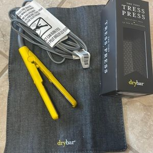 Bnwb mini flat iron
